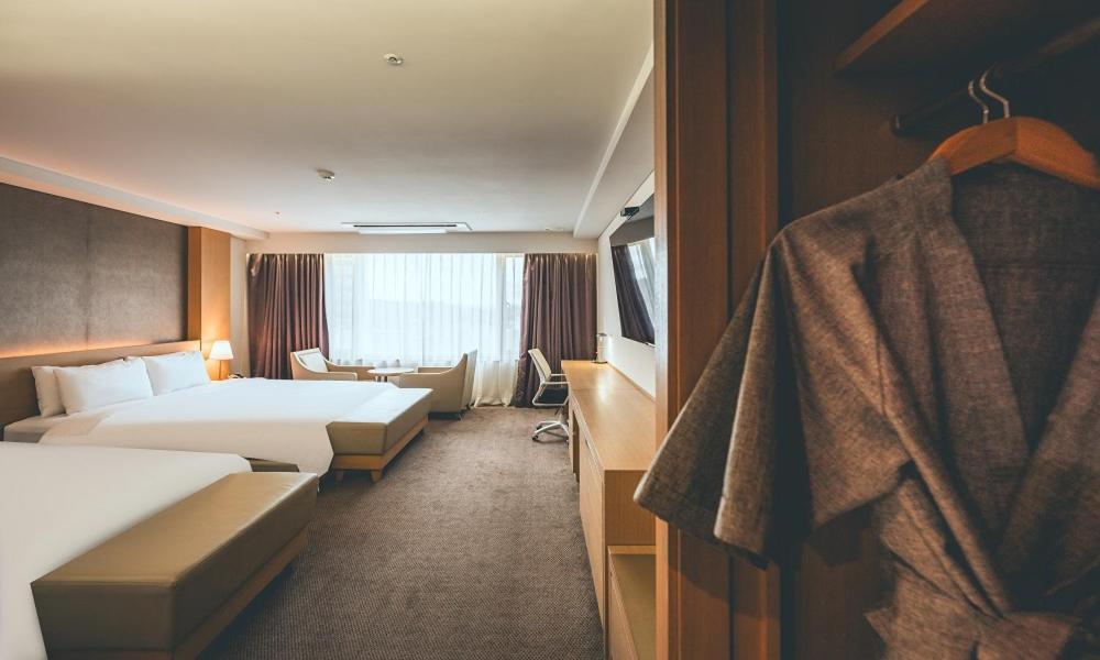 Wonju City Hotel Hyeoksin Exterior foto
